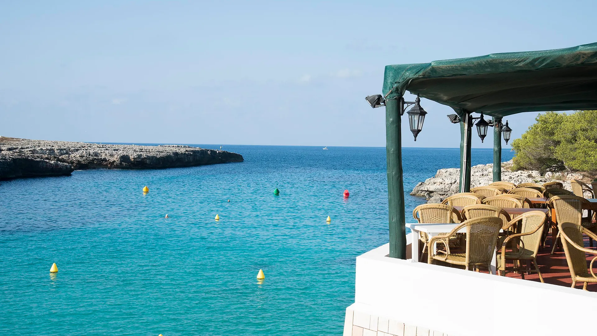 Cala Blanca Apartments
